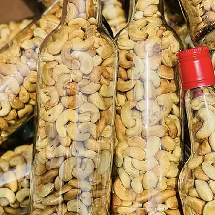 Cashew Nuts Whole and Broken Nuts - Master